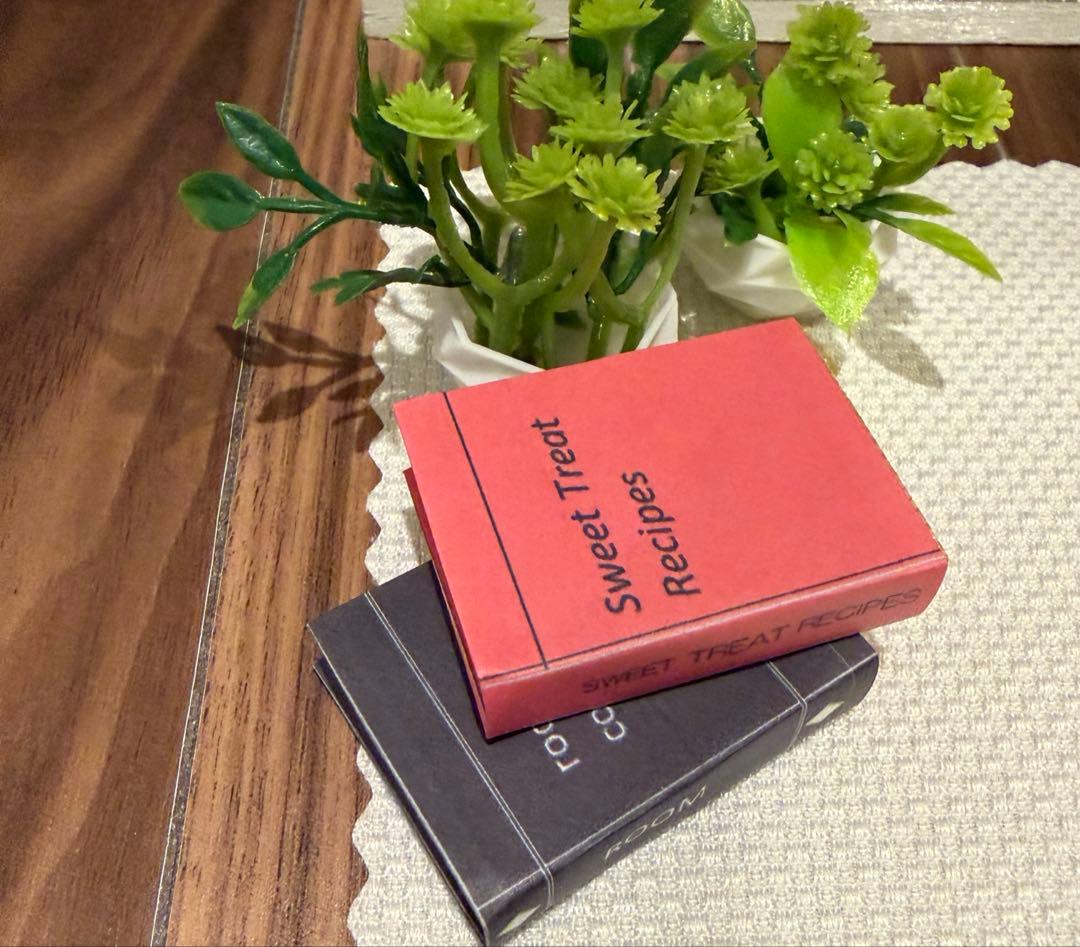 ドールハウス　撮影背景ボード　ハンドメイド☆クローゼットルーム＆チェア3個☆