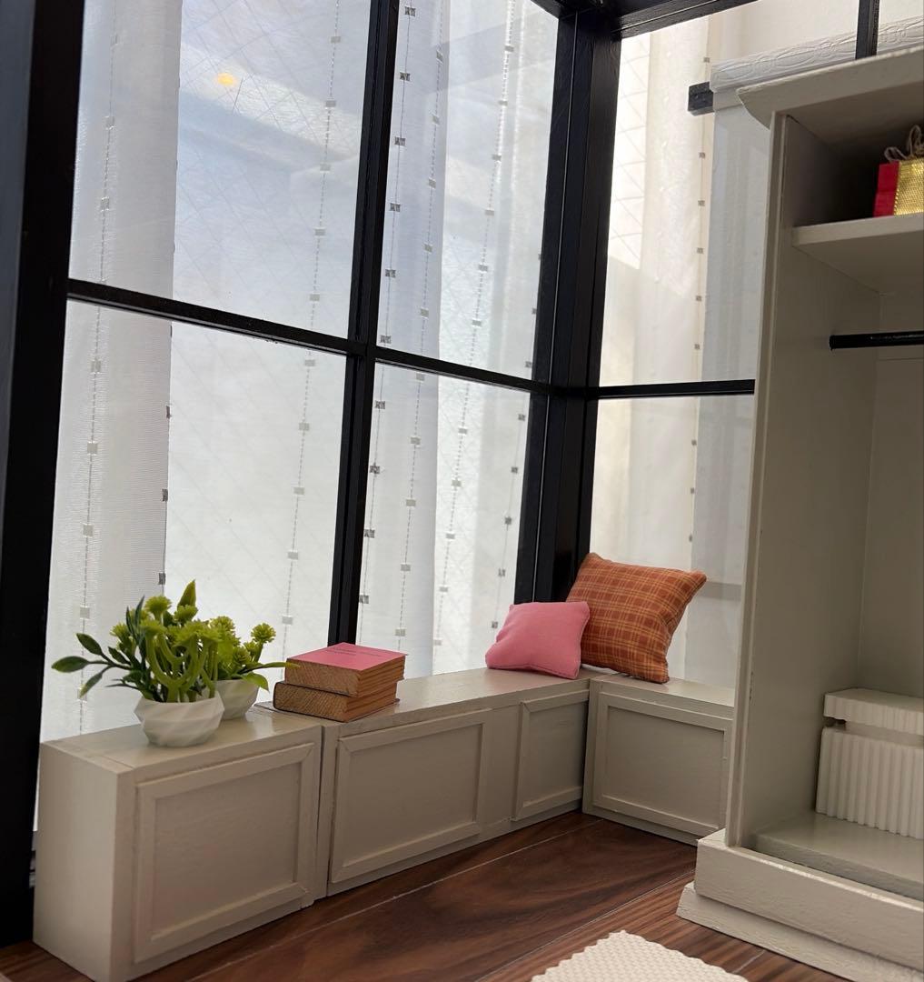 ドールハウス　撮影背景ボード　ハンドメイド☆クローゼットルーム＆チェア3個☆