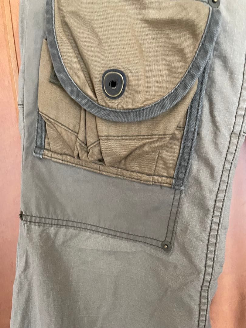 LGB カーキ フレアカーゴパンツ