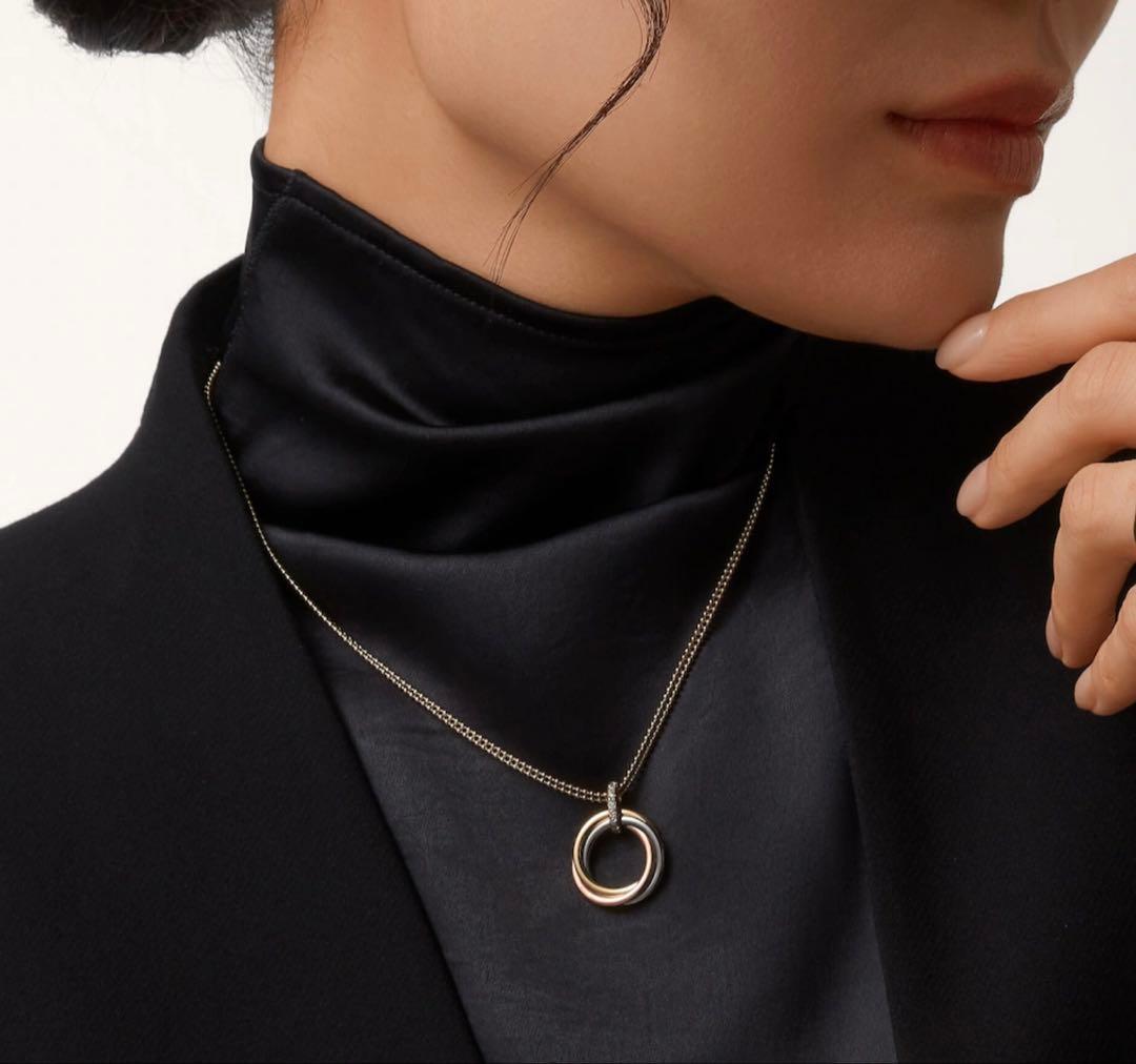 カルティエ　トリニティ ミディアム ダイヤ ネックレス　新作