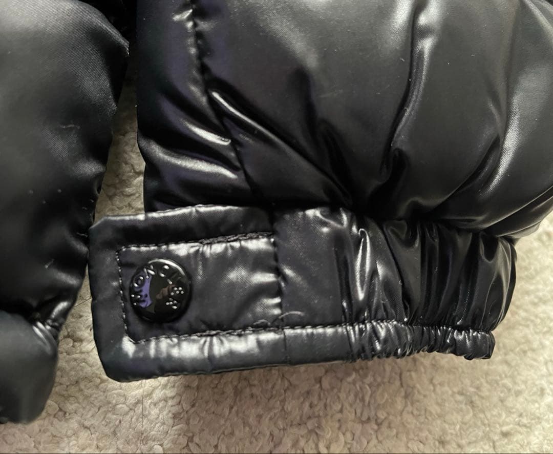 モンクレール MAYA キッズ ダウンジャケット サイズ6 黒