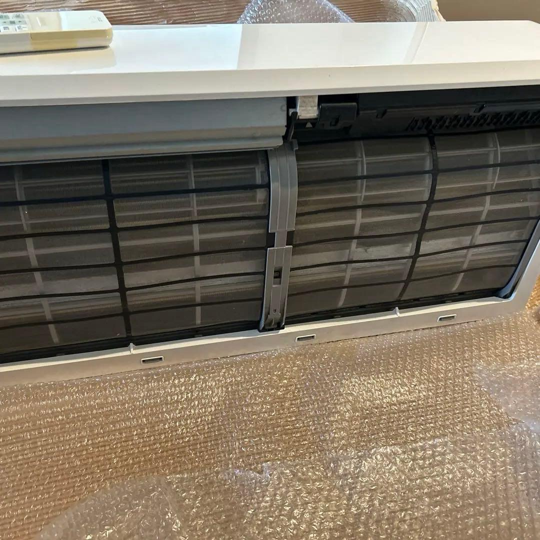 TOSHIBA エアコン RAS-F281RT(W) ホワイト　12畳用