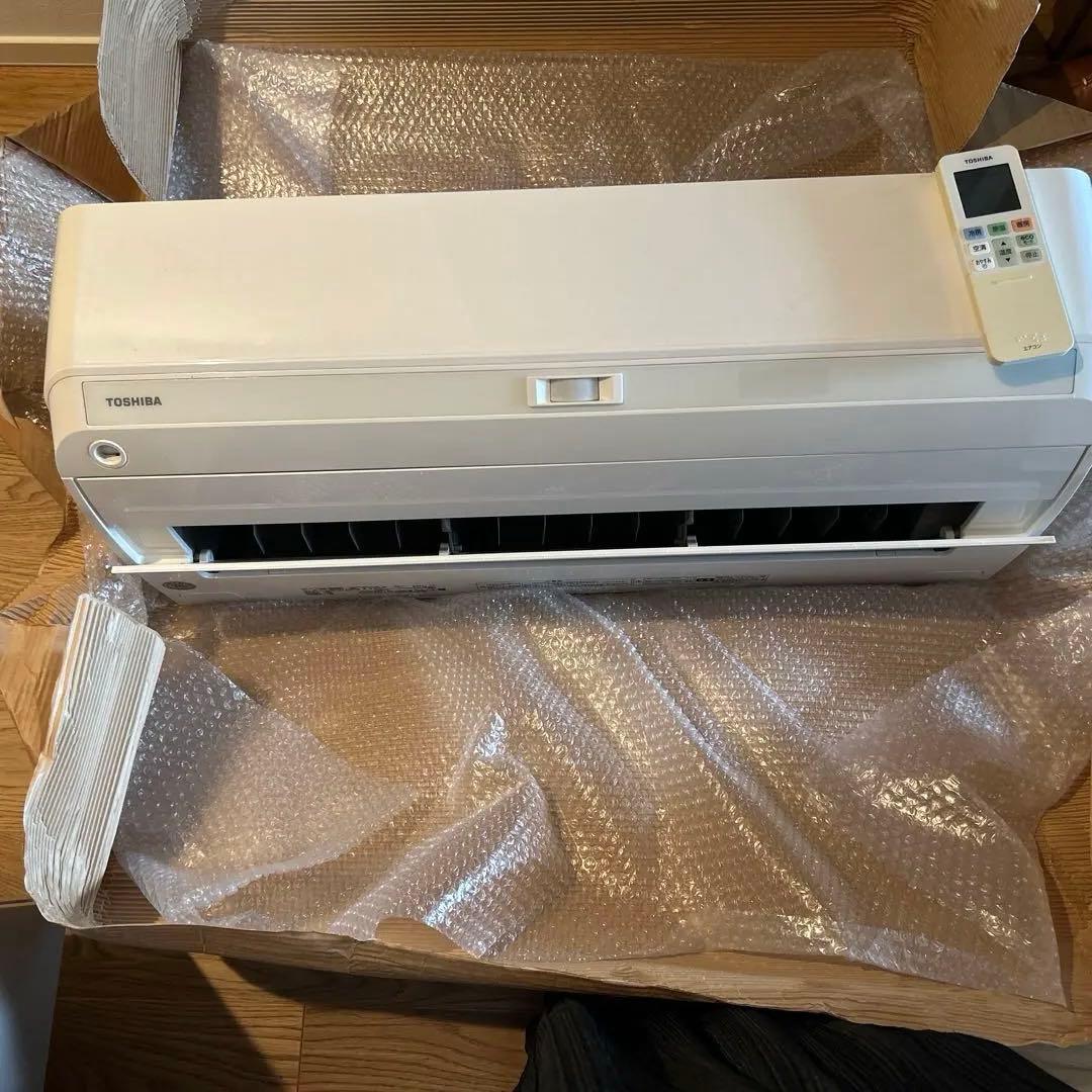 TOSHIBA エアコン RAS-F281RT(W) ホワイト　12畳用