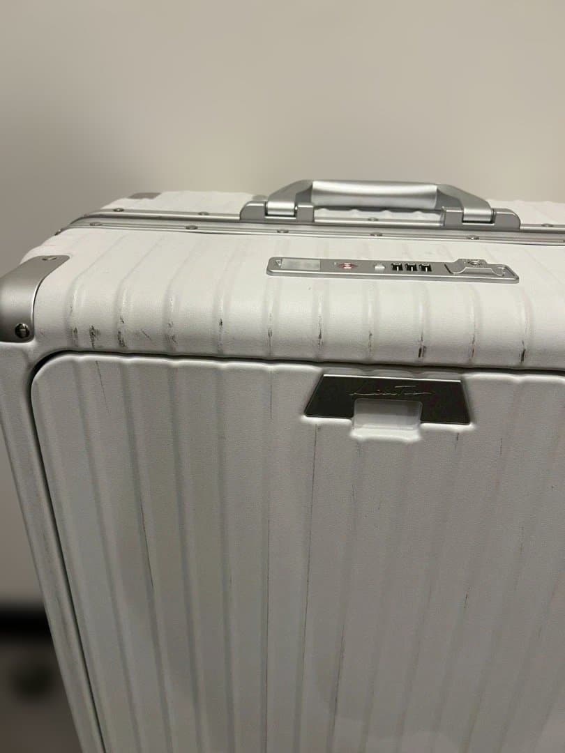 多機能キャリーケース【マットホワイトM】B31