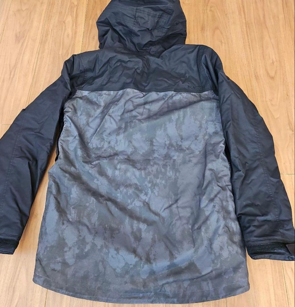 美品！BURTON スノーボードジャケット Sサイズ