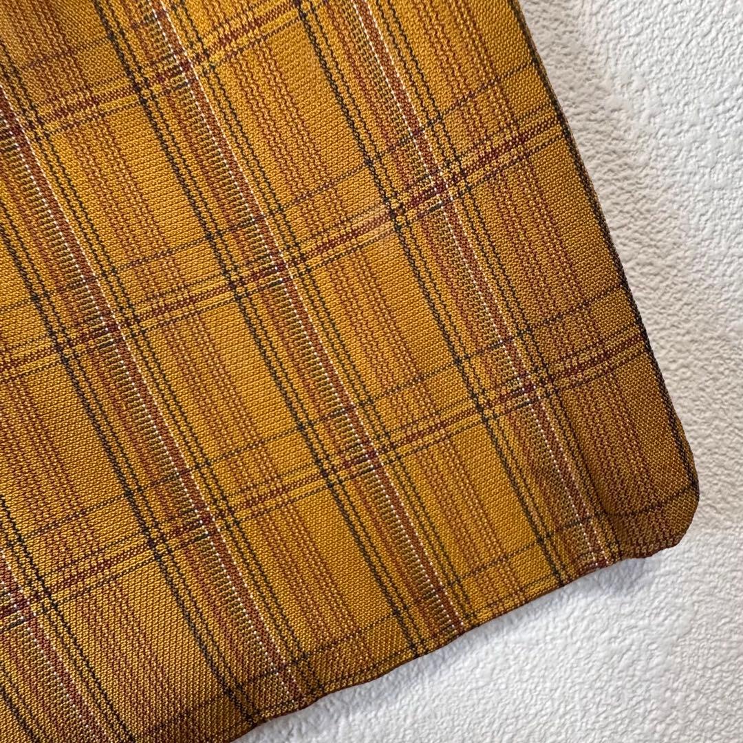 美品　本場黄八丈　綾織　現代　着物　正絹　紬　シンプル　163㎝