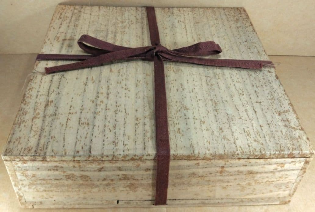 極美品 濱田庄司(浜田庄司) 鐵釉抜絵皿 共箱【本物保証】益子焼 人間国宝 民藝