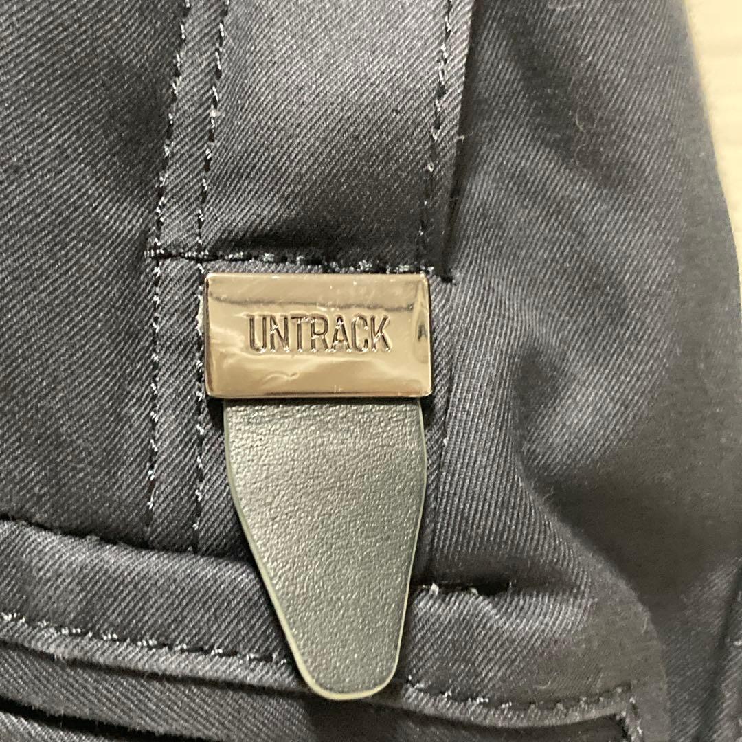 UNTRACK デイパック バックパック　ネイビー