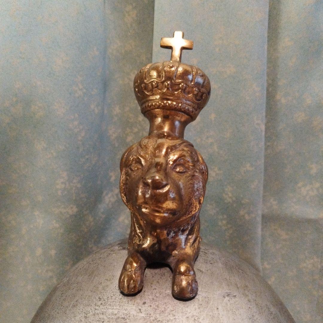 置物　約50年前のヨーロッパ騎馬鉄兜　本体金属製　重さ4kg