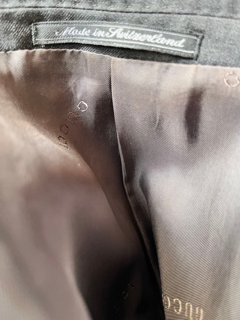 美品GUCCI スーツ　グレー　サイズ46 セットアップ