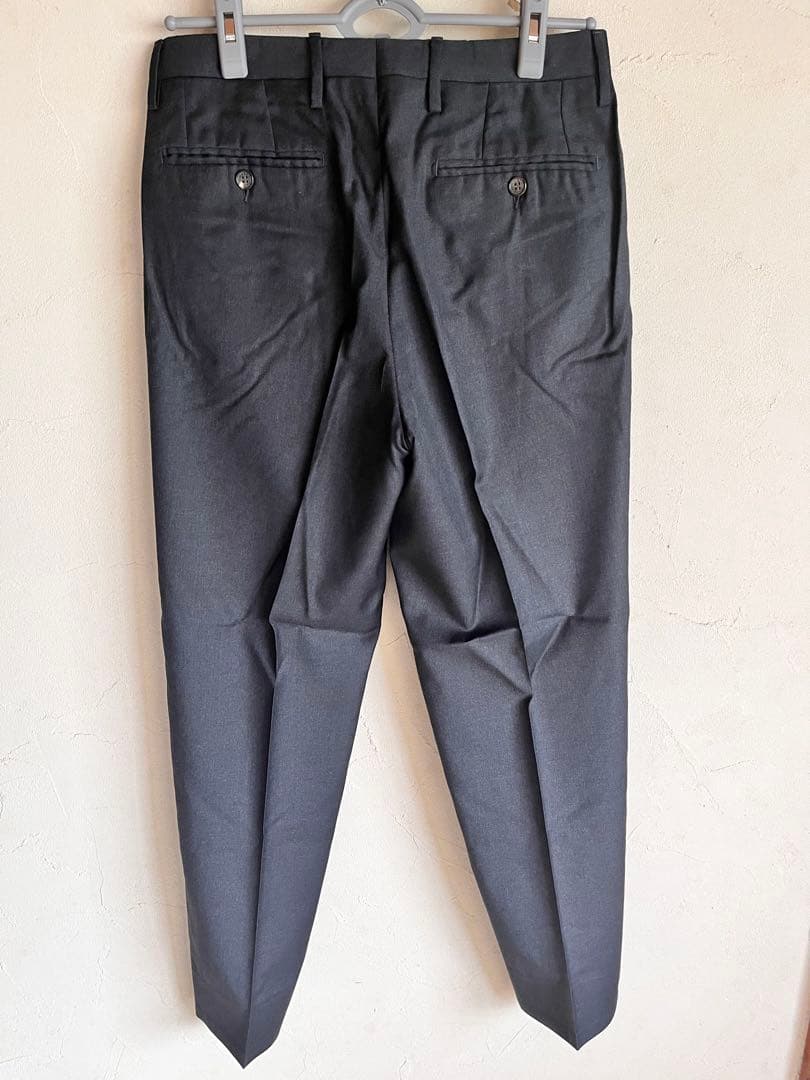 美品GUCCI スーツ　グレー　サイズ46 セットアップ