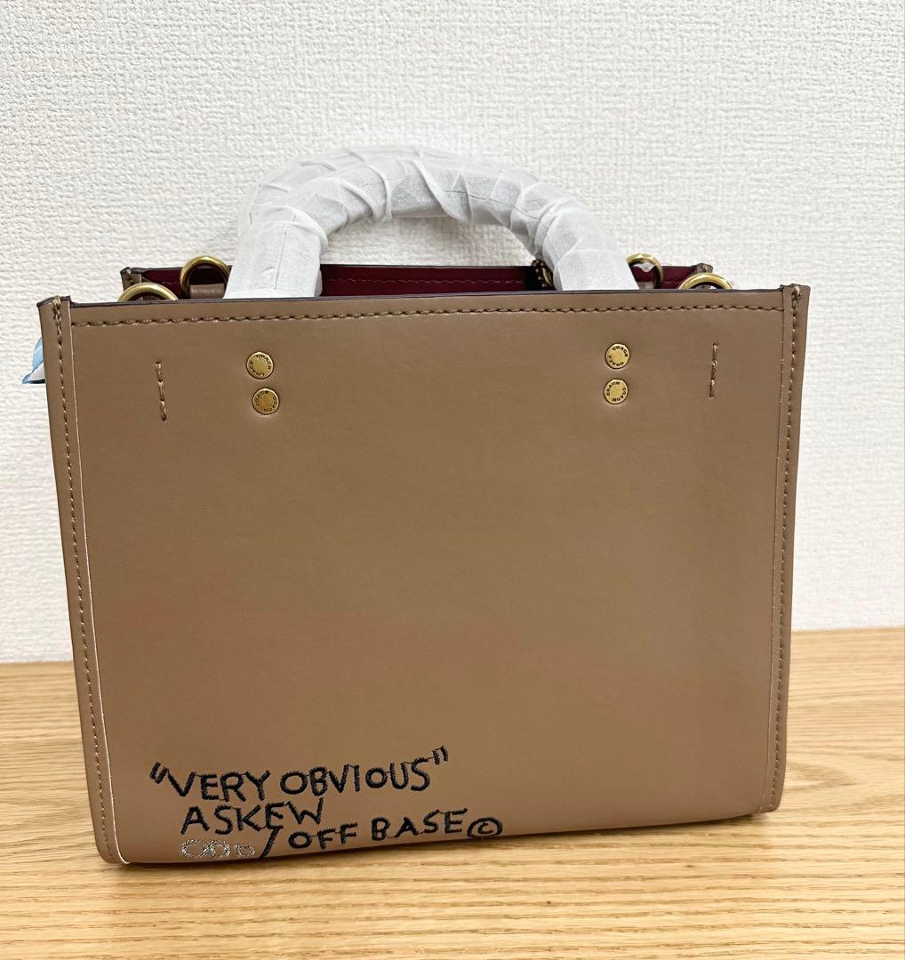 Pokimane COACH コーチバスキア コラボ 恐竜 ハンドバッグ