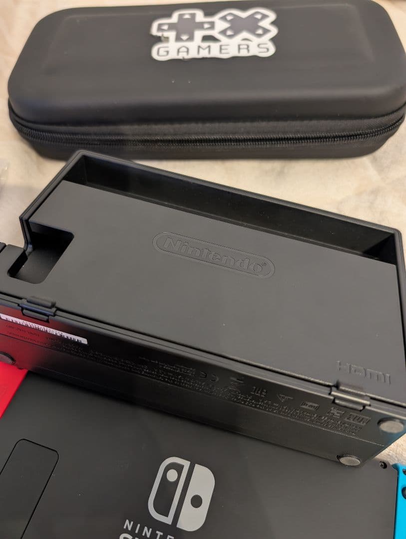 Nintendo Switch 本体★送料無料★SDカード256GB等おまけ付