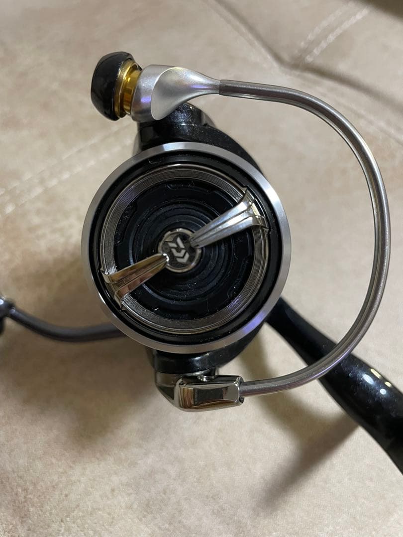 Daiwa20月下美人LT2000S-P