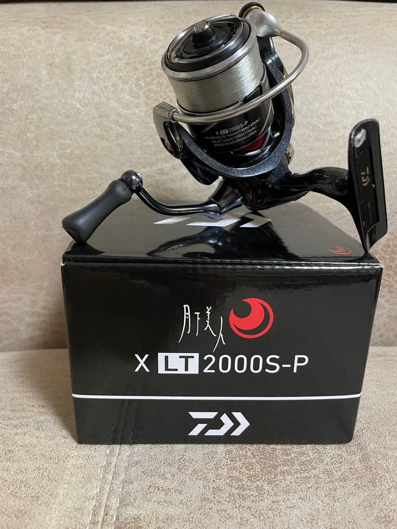 Daiwa20月下美人LT2000S-P