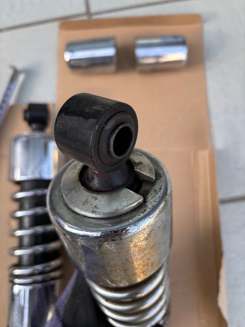 ハーレー　ショベル　サスペンション 412-4030 11インチ