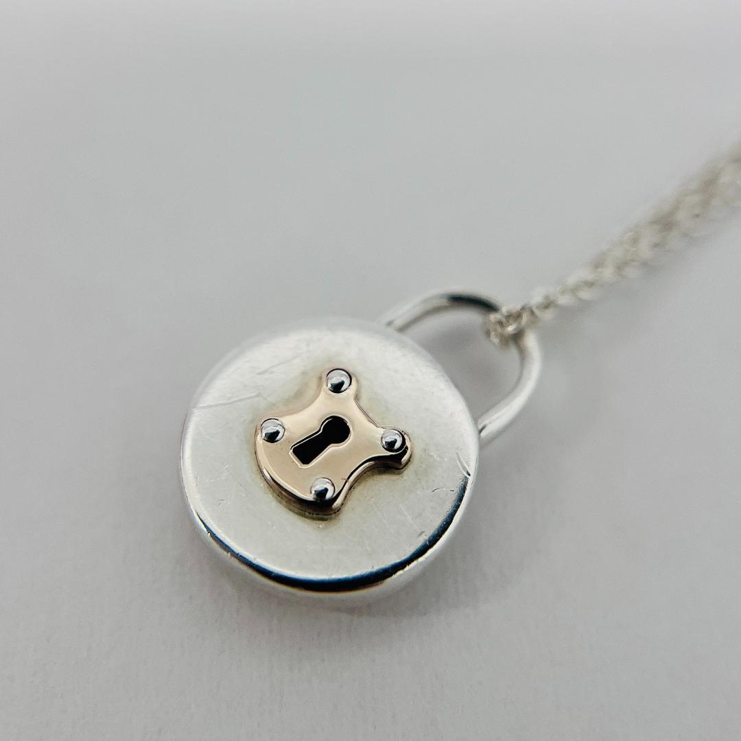 ティファニーラウンドロックネックレス SV925/750