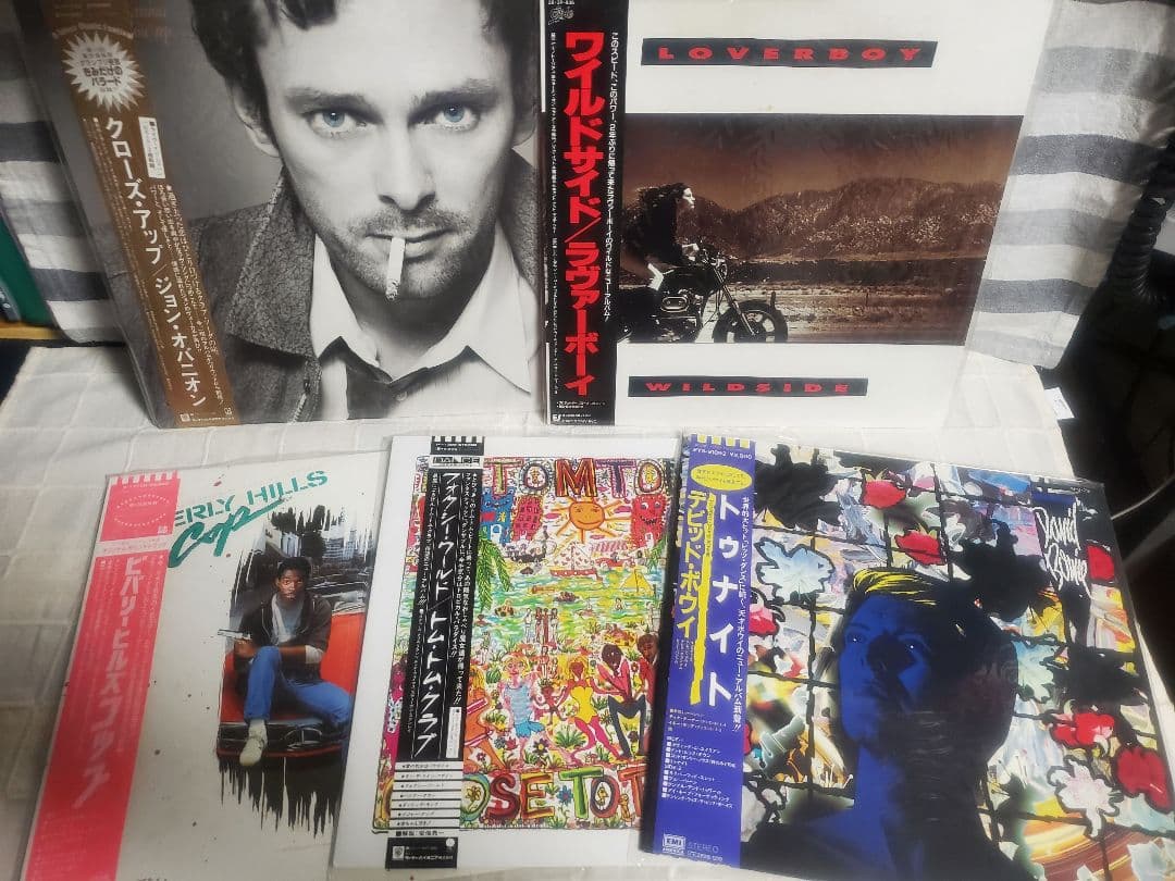 懐かしの洋楽LP５枚 トムトムクラブ.デビッド ボウイ.ラバー ボーイ.他