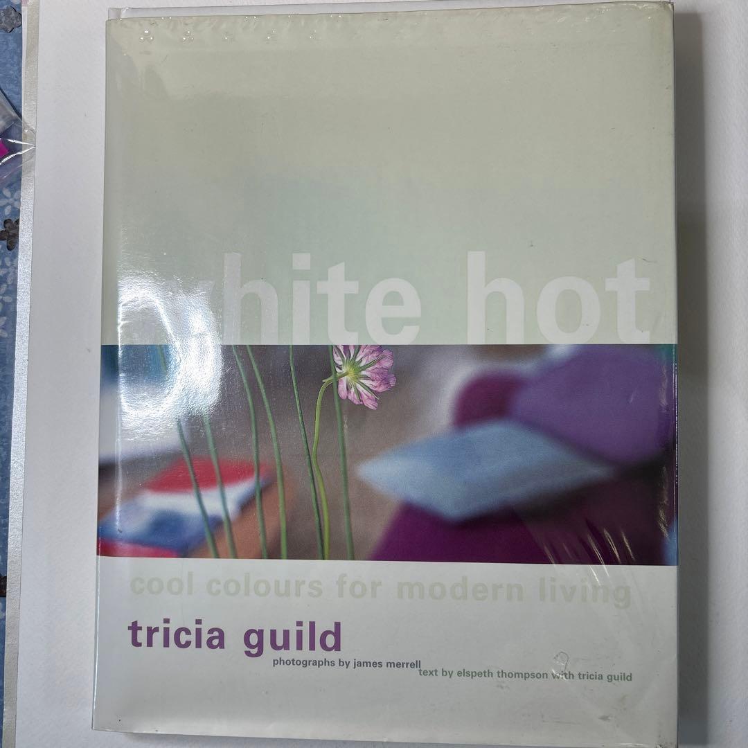 White Hot【ビンテージ洋書】