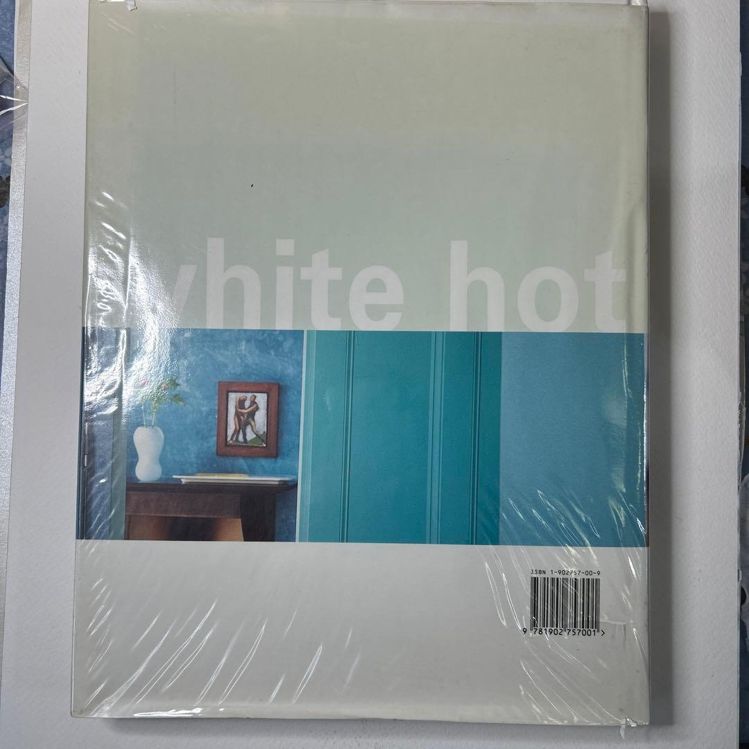 White Hot【ビンテージ洋書】