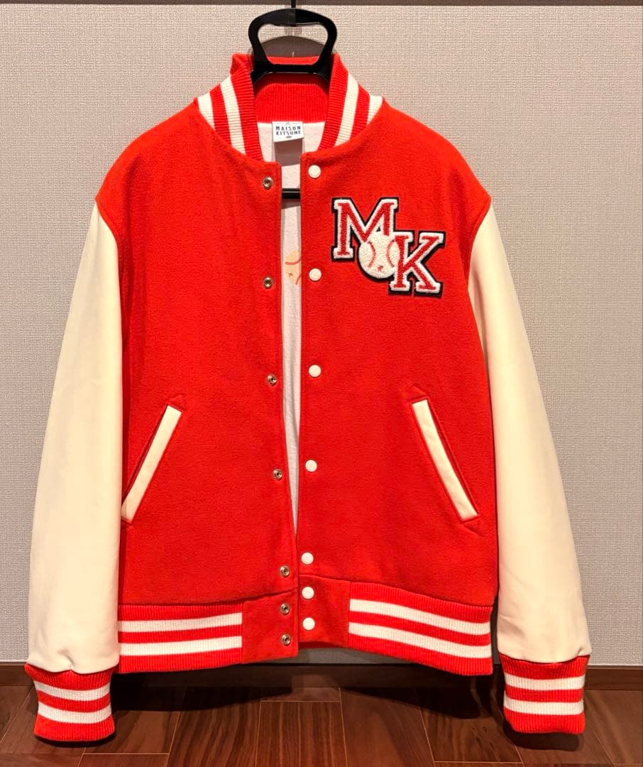 メゾンキツネ×リーボック　コラボスタジャン