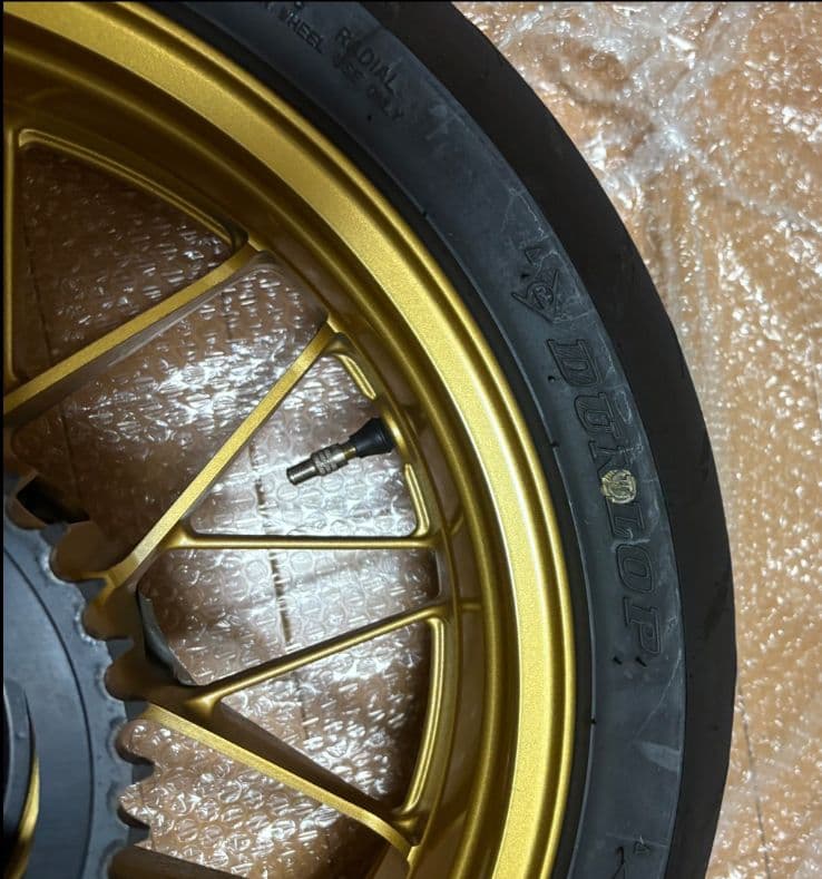 【値下げ】Z900RS SE 純正 ホイール コーティング済 2025年