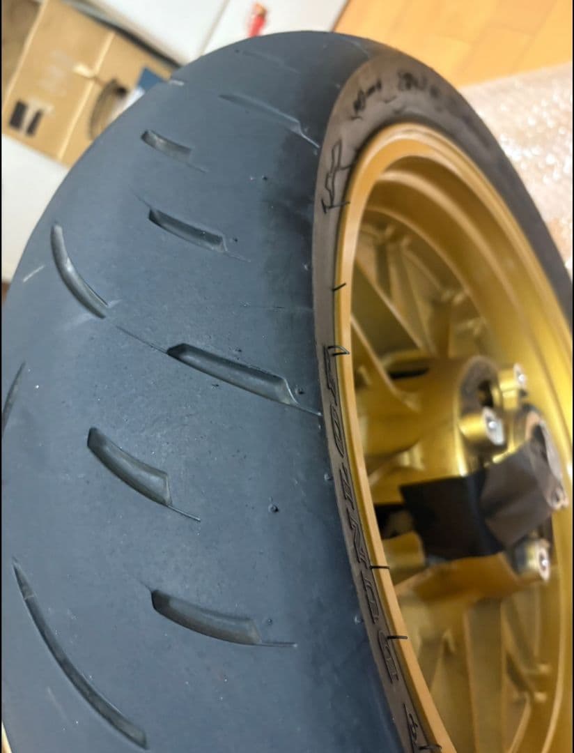 【値下げ】Z900RS SE 純正 ホイール コーティング済 2025年