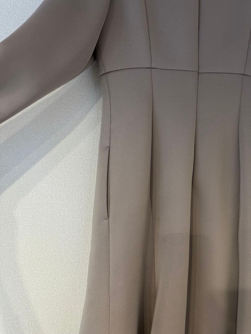 セルフォード　レーストリムポンチワンピース