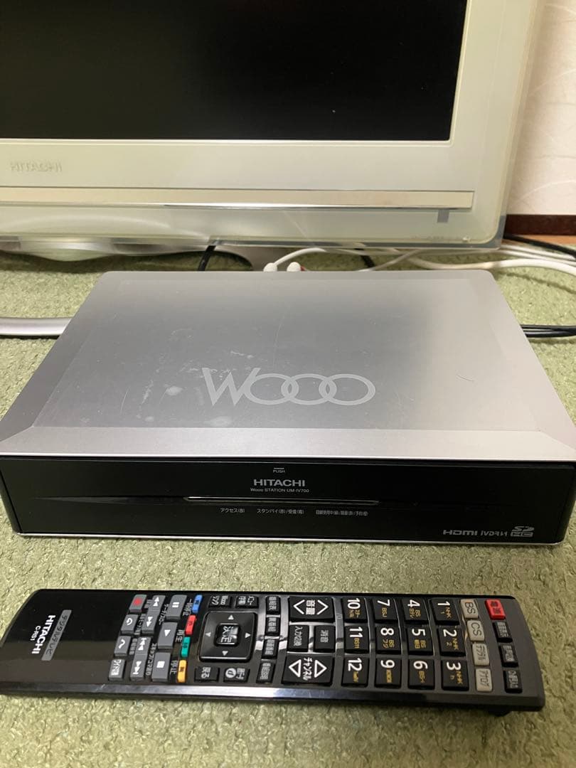 t*o様 送料込♪32V型/液晶テレビ 日立 Wooo UT32-HV700W♪