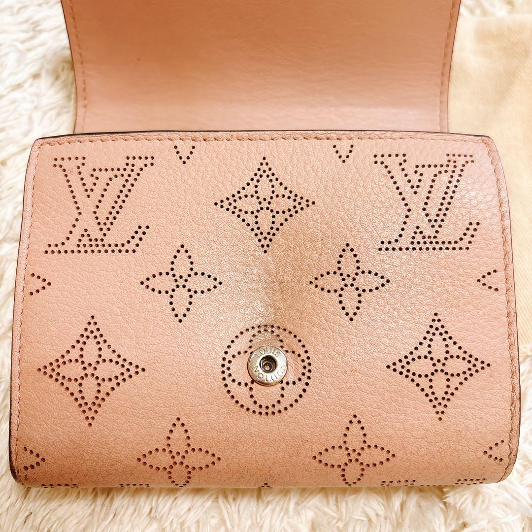 LOUIS VUITTON 二つ折り財布 ピンク