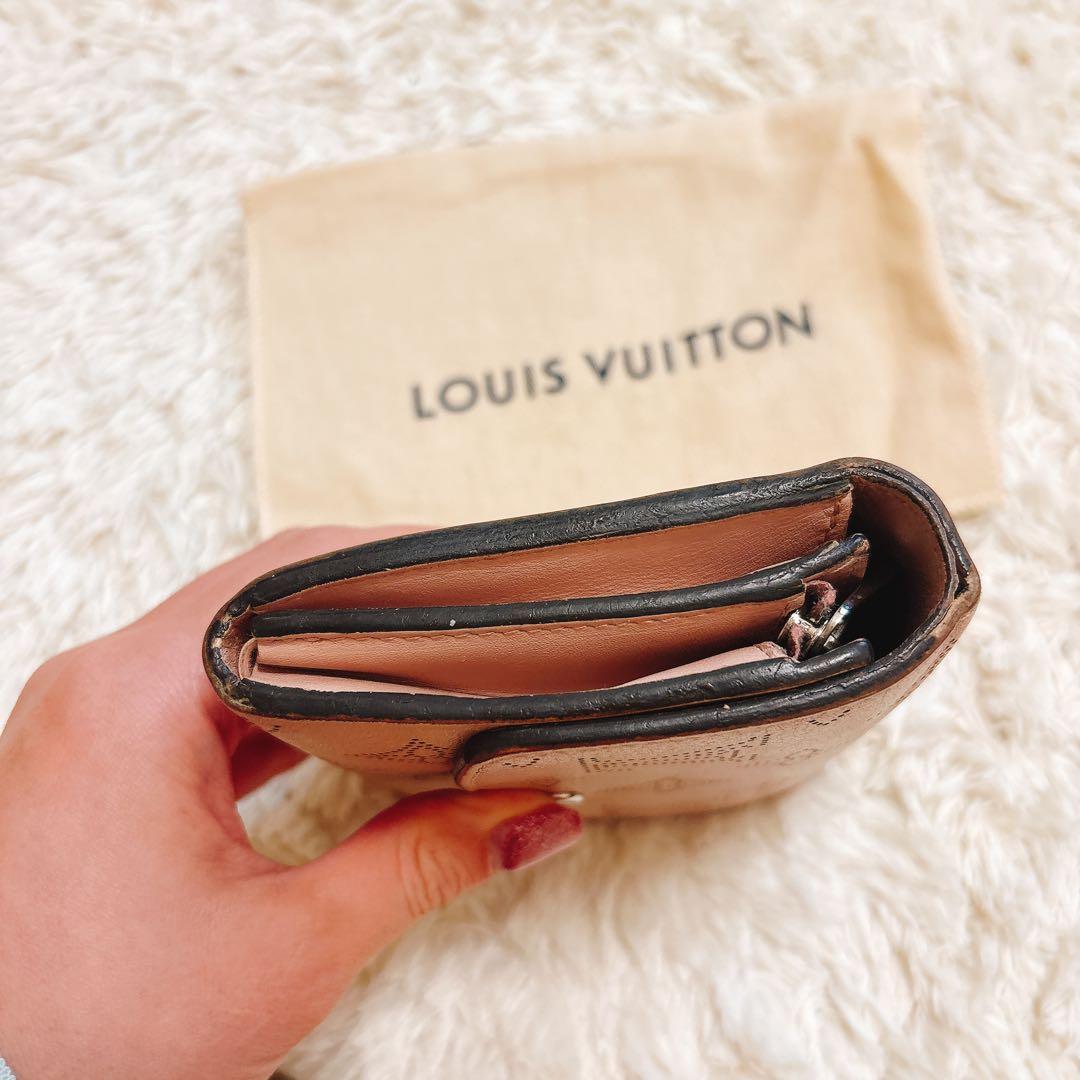 LOUIS VUITTON 二つ折り財布 ピンク