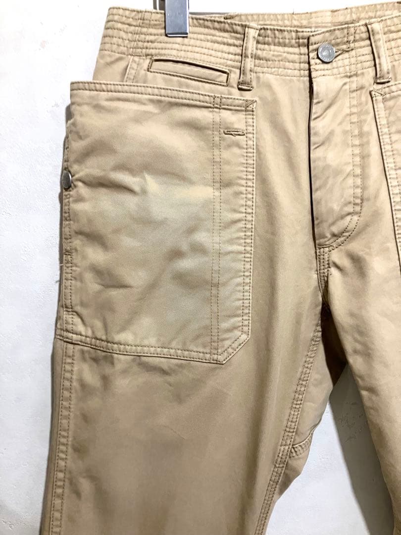 SASSAFRAS フォールリーフスプレイヤーパンツ ギャバジン生地使用