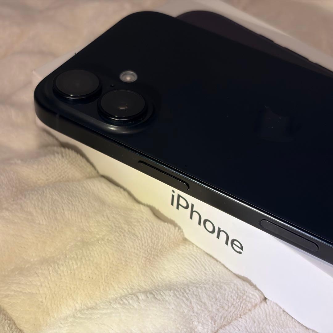iPhone16 本体 128GB SIMフリー ブラック