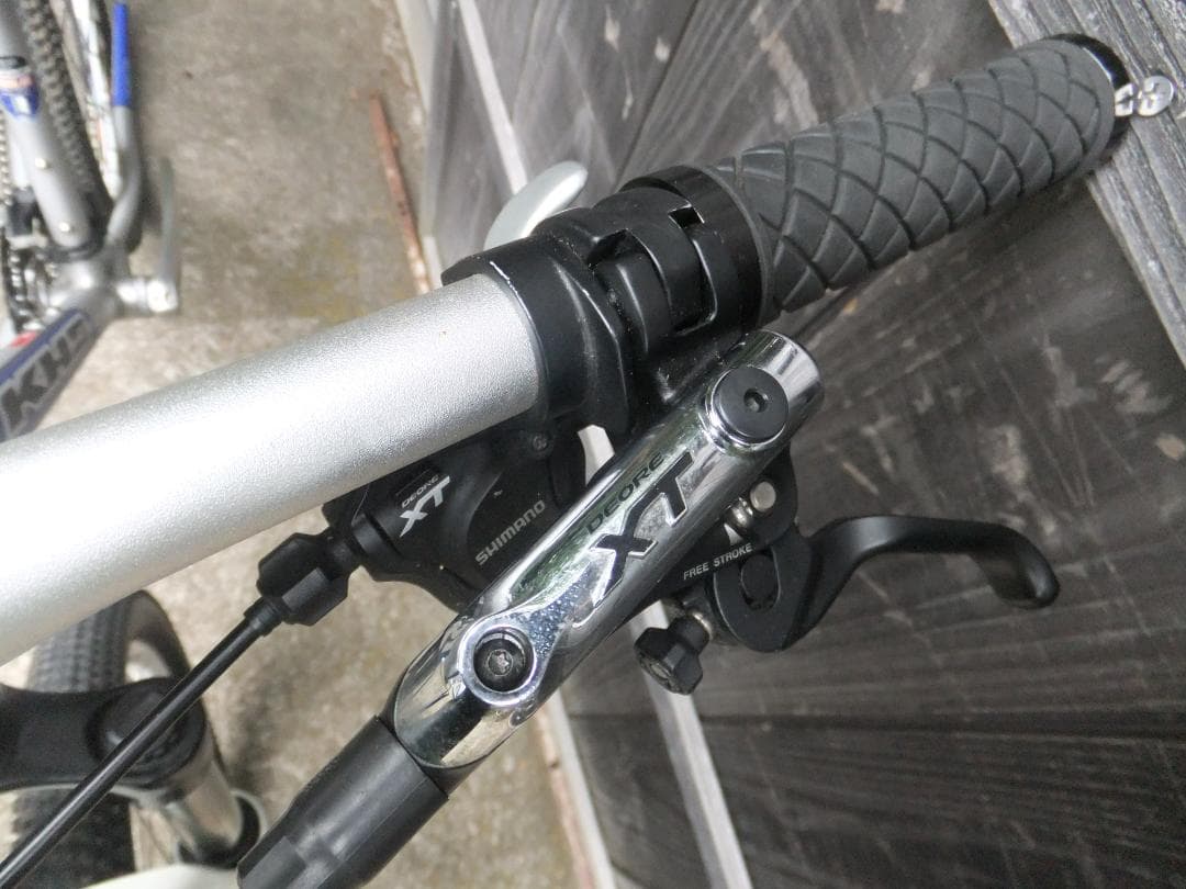 KHS TEAM ISSUE SOFTTAIL シマノXT 3x10速 S