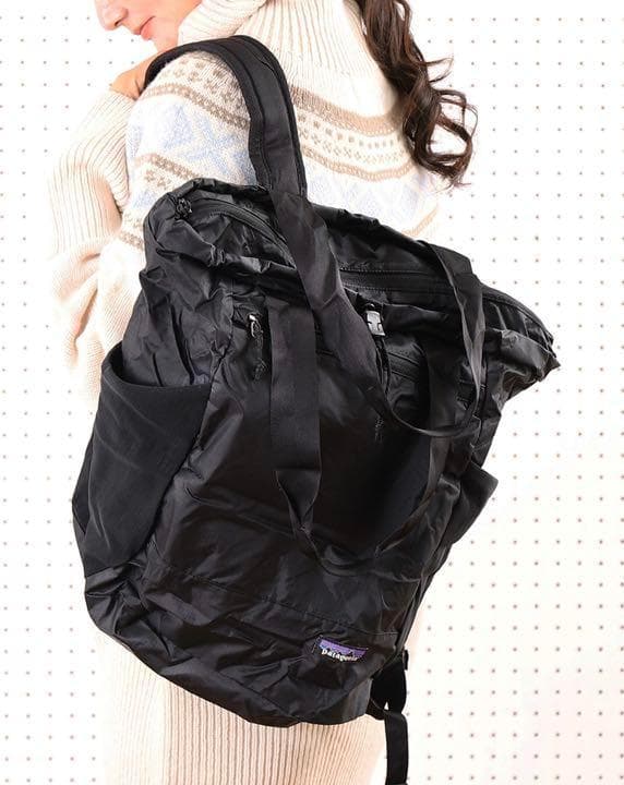 新品・大人気❣️ パタゴニア ウルトラライト・ブラックホール・トート・パック