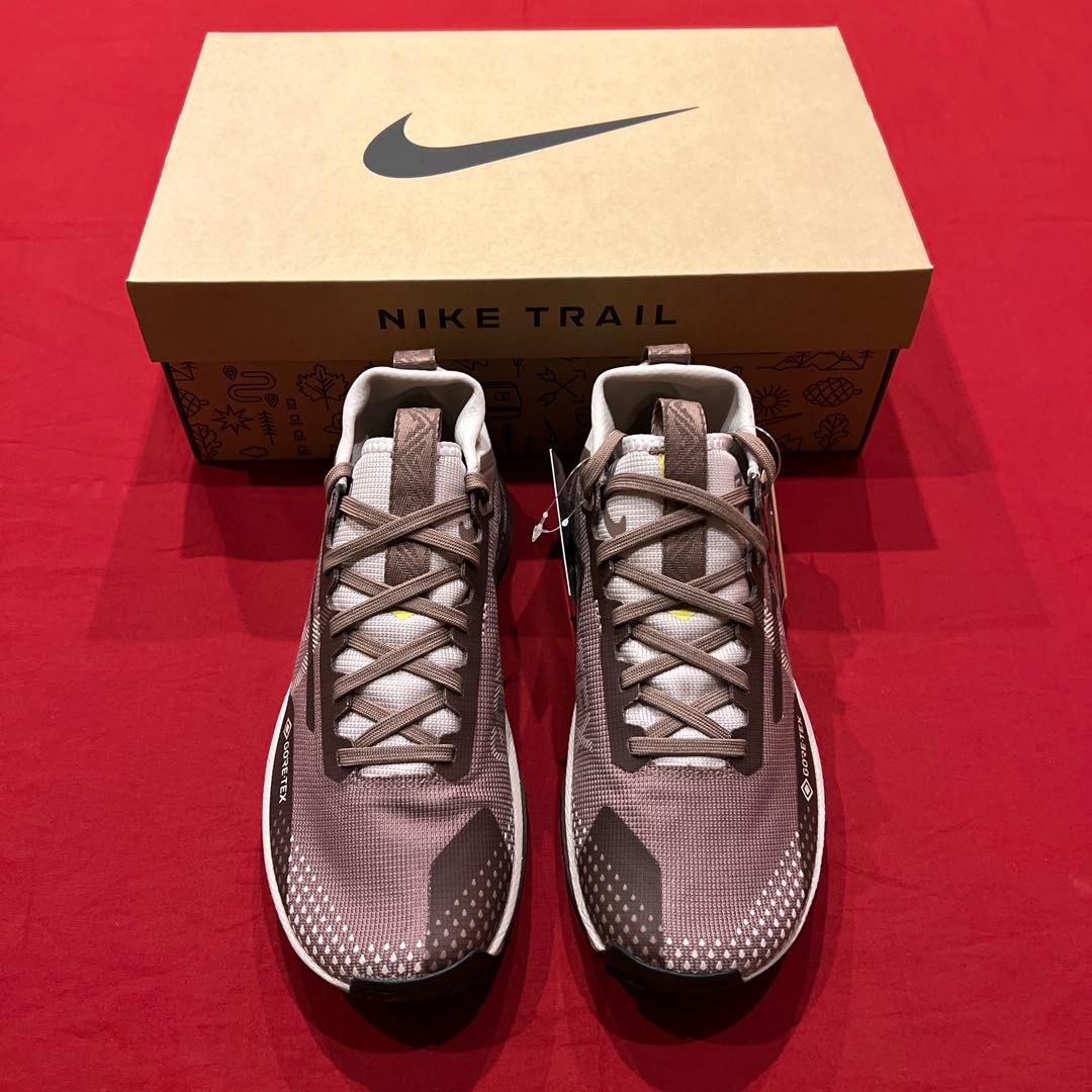 新品　25cm　ナイキ　ランニングシューズ　ウィメンズ ペガサス トレイル 4