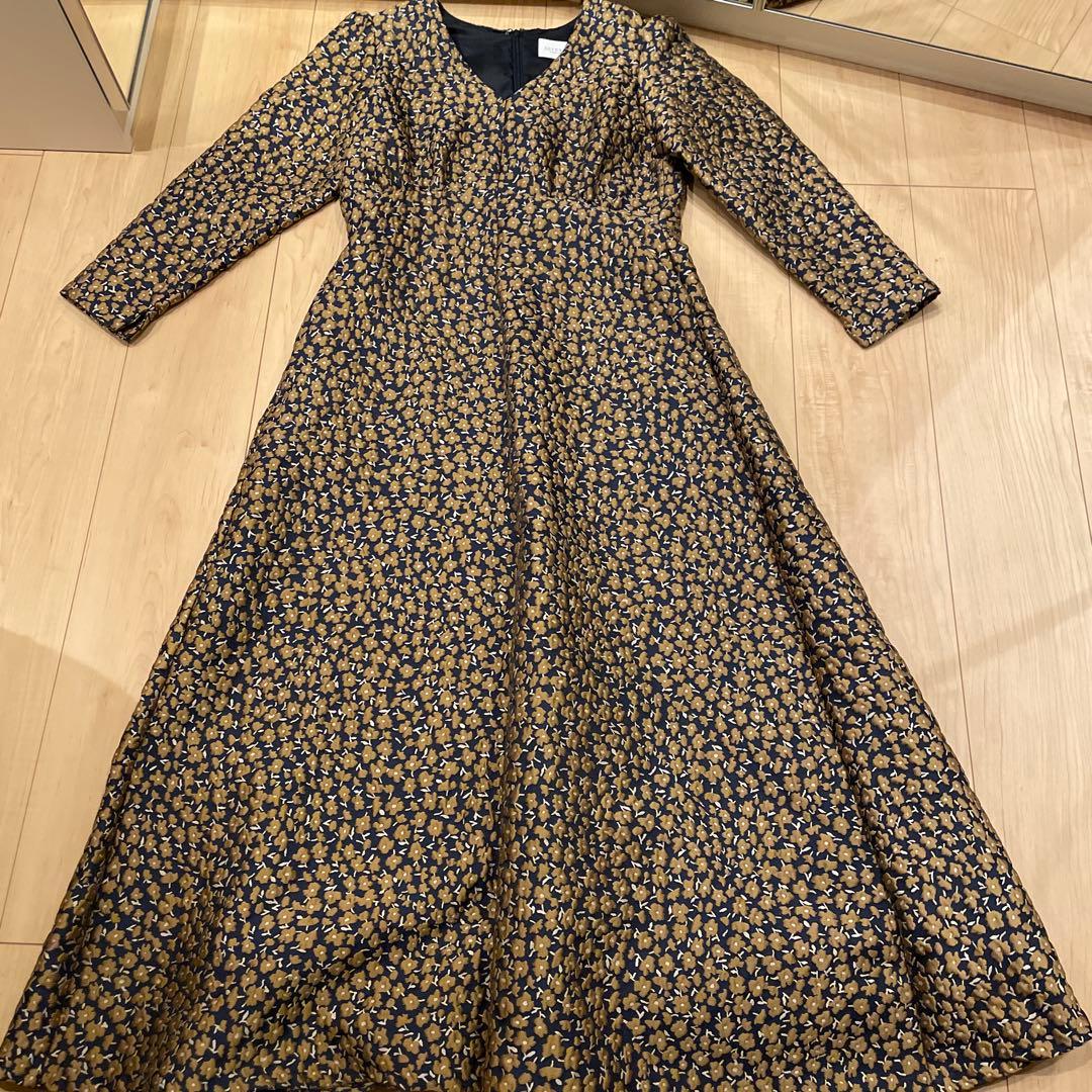 SEVEN TEN 花柄長袖ワンピース Mサイズ