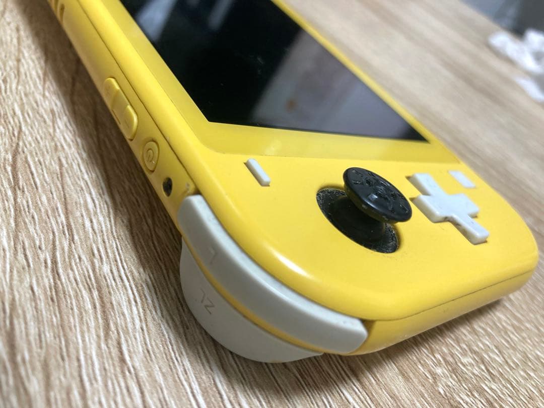 Nintendo Switch Lite イエロー　本体のみ