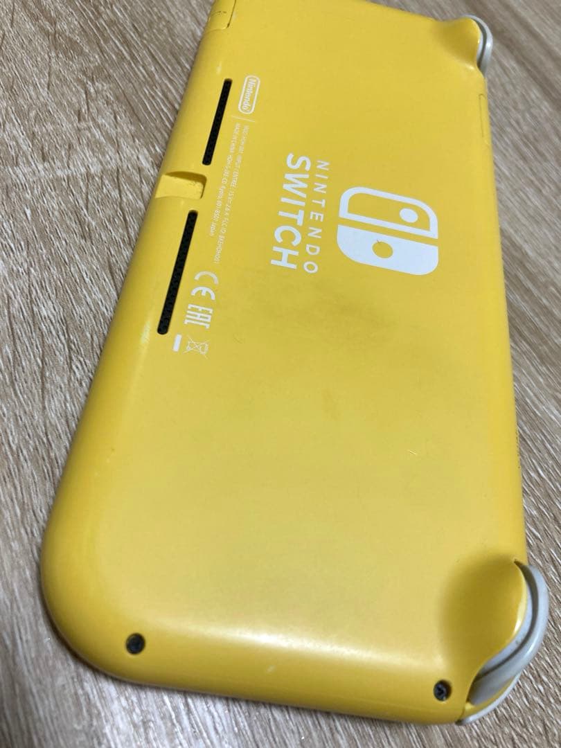 Nintendo Switch Lite イエロー　本体のみ