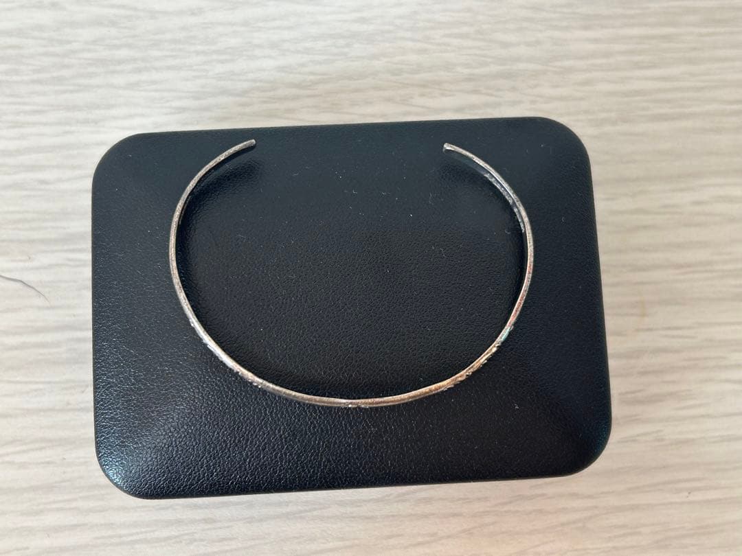 【値下げ中】ARIZONA FREEDOM シルバーバングル 専用ケース付き