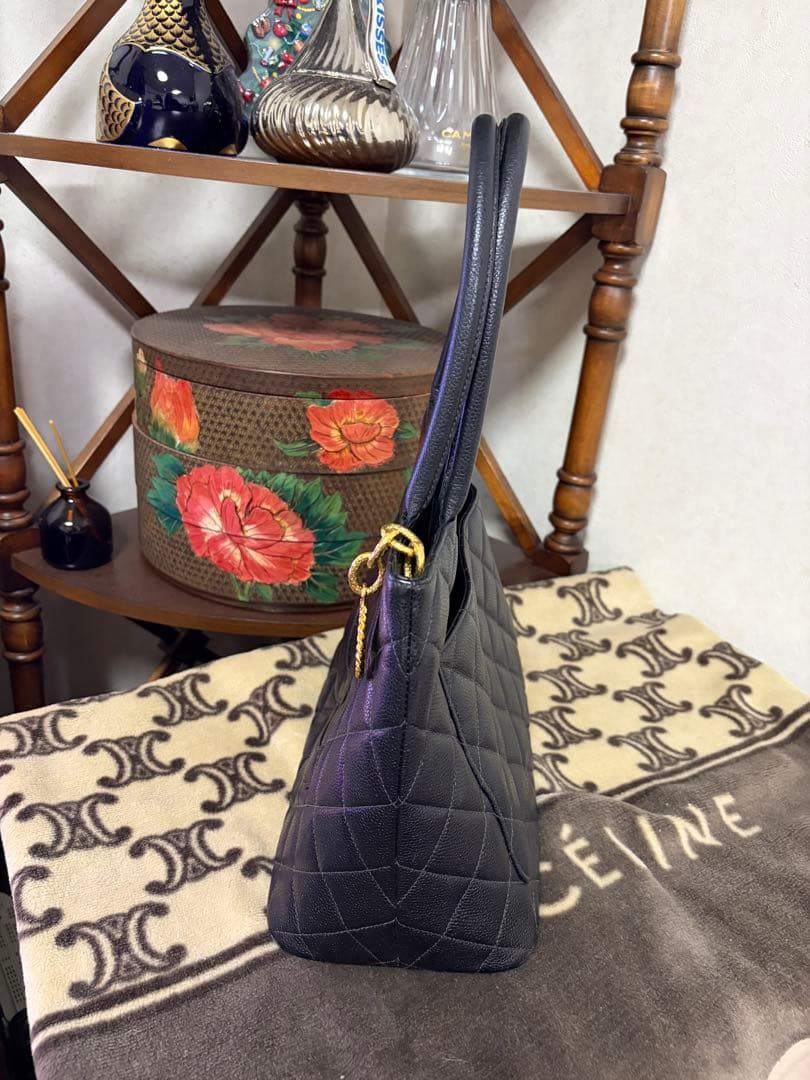 CHANEL トートバッグ　キャビアスキン