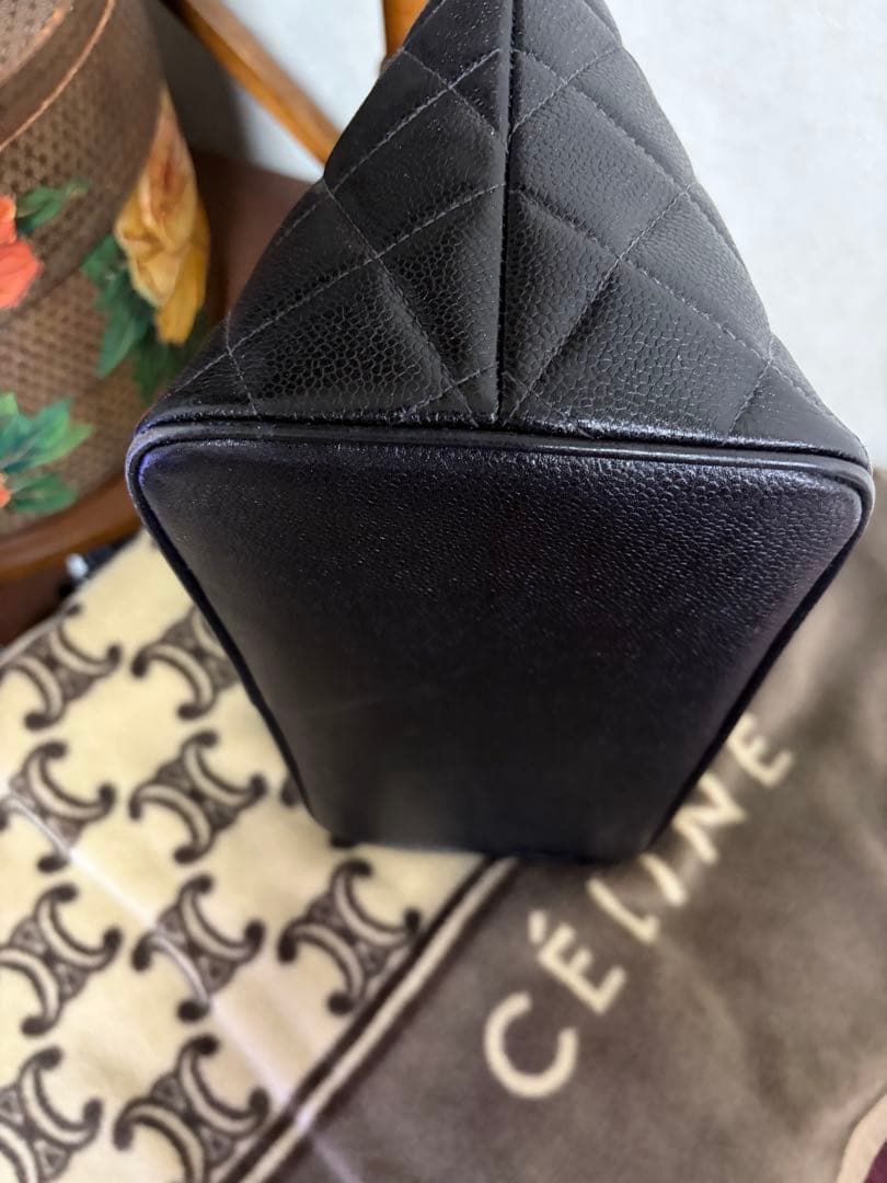 CHANEL トートバッグ　キャビアスキン