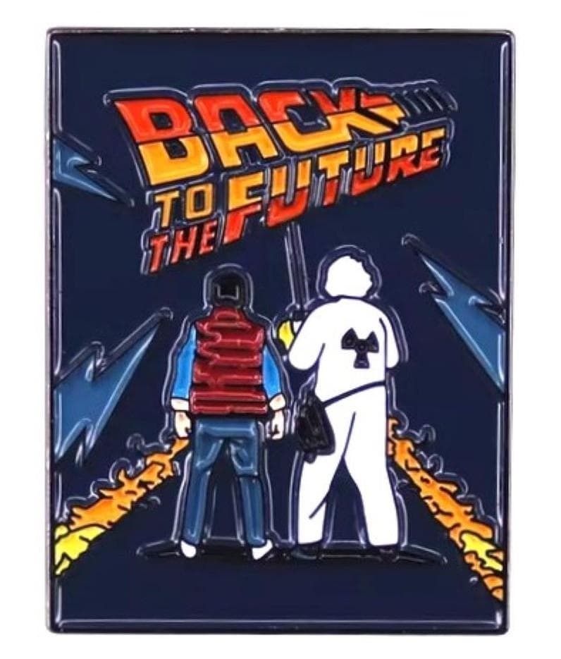 バックトゥザフューチャー 壁掛時計 +３５周年限定ピンバッジ + ピンバッジ３個