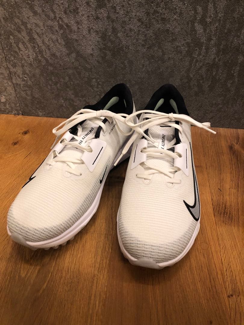 ナイキ　エアズームインフィニティツアー2