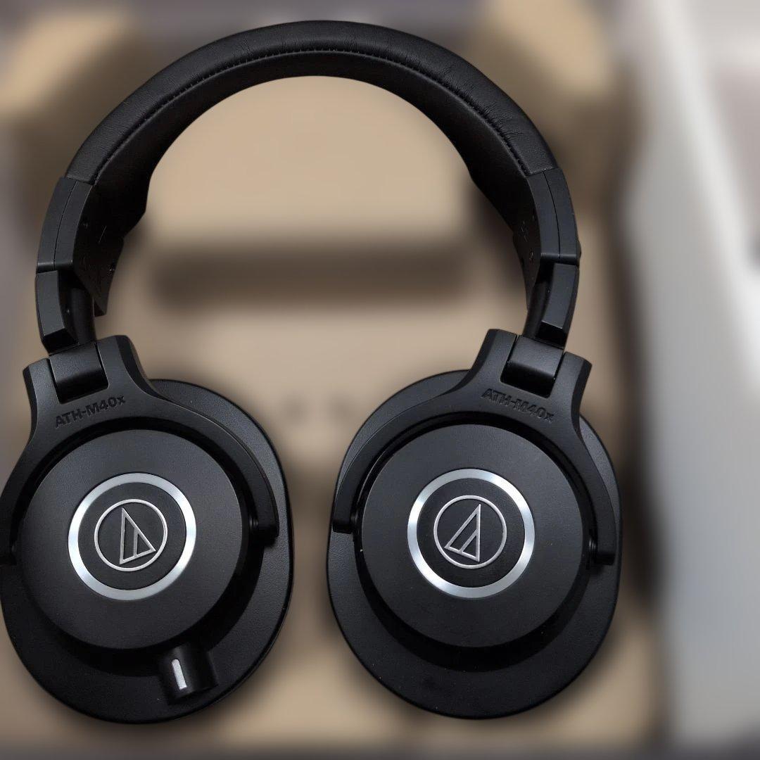 ★【ほぼ未使用】ATH-M40x 密閉型モニターヘッドホン 付属品完備