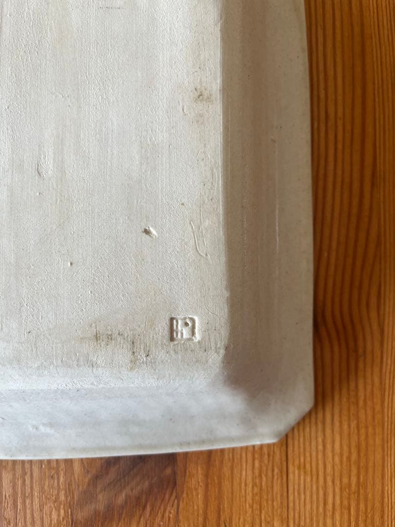 伊藤環　白泥灰釉デコプレート　隅切八角皿