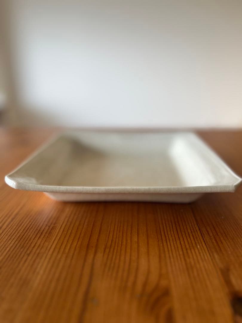 伊藤環　白泥灰釉デコプレート　隅切八角皿