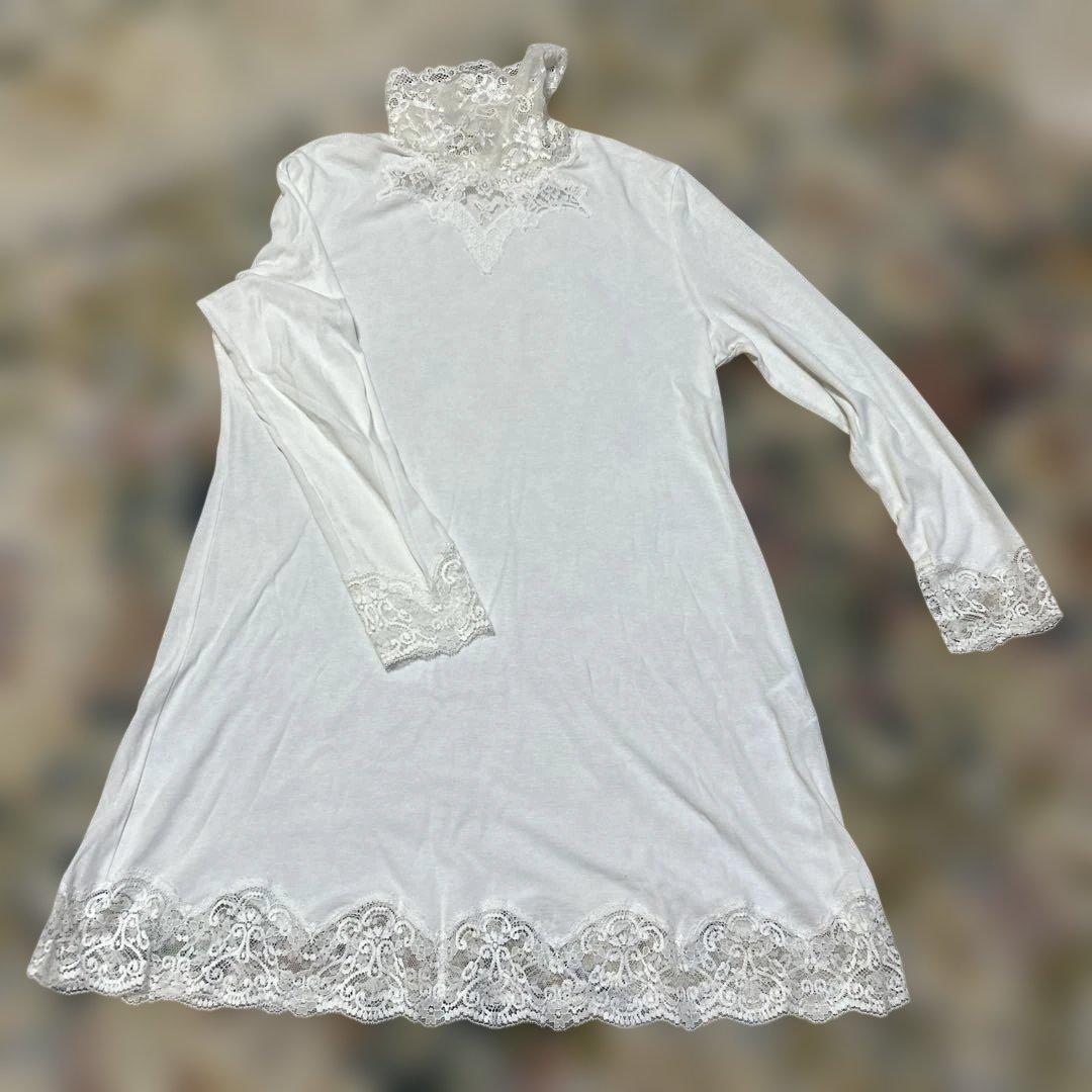 ヒスクローネチュニック