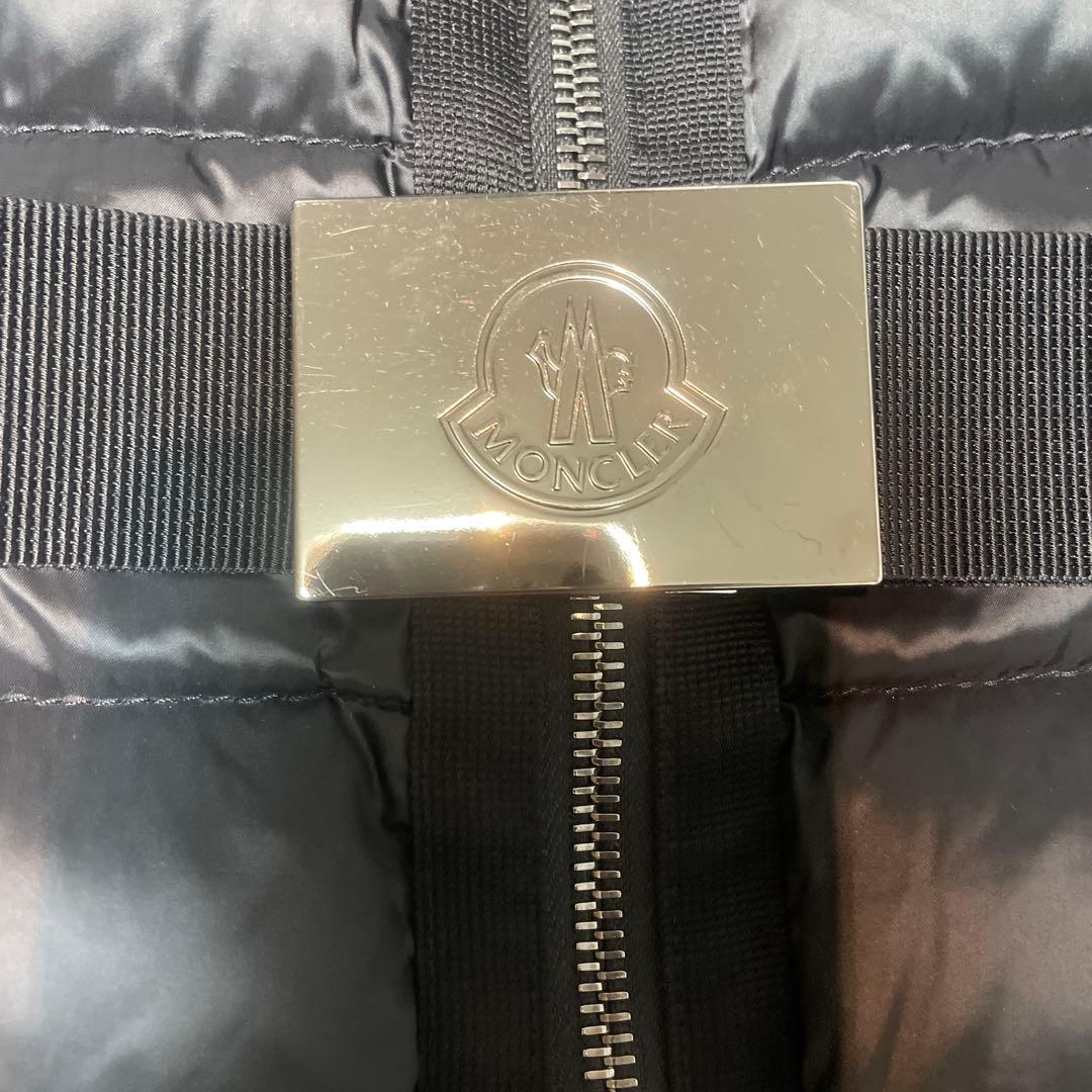 lalala様 MONCLER ブラック ダウンベスト ウエストベルト付き