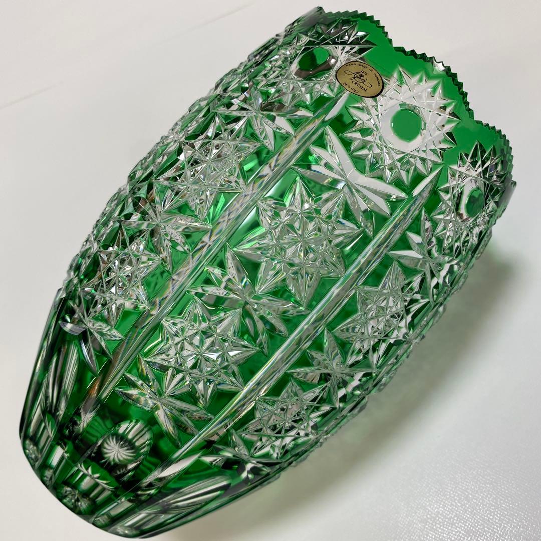 Ajka アイカ　クリスタル　切子　花瓶　フラワーベース　1点　グリーン　緑